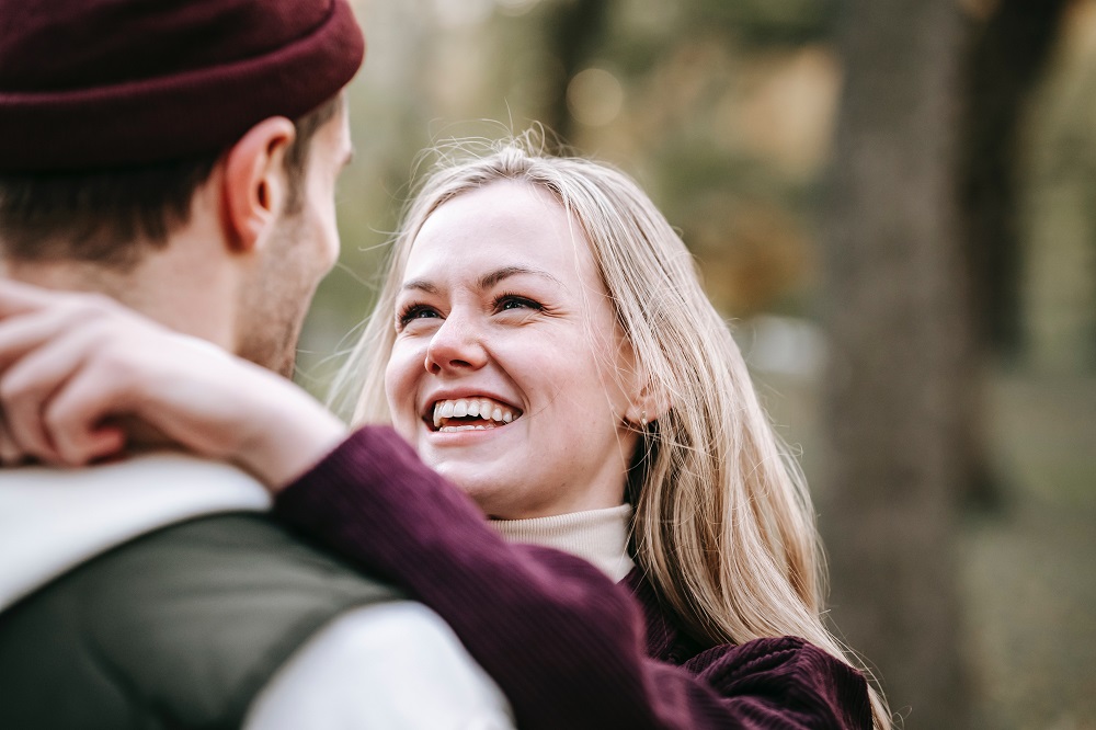 Positive Things for Singles Chat Line Partners